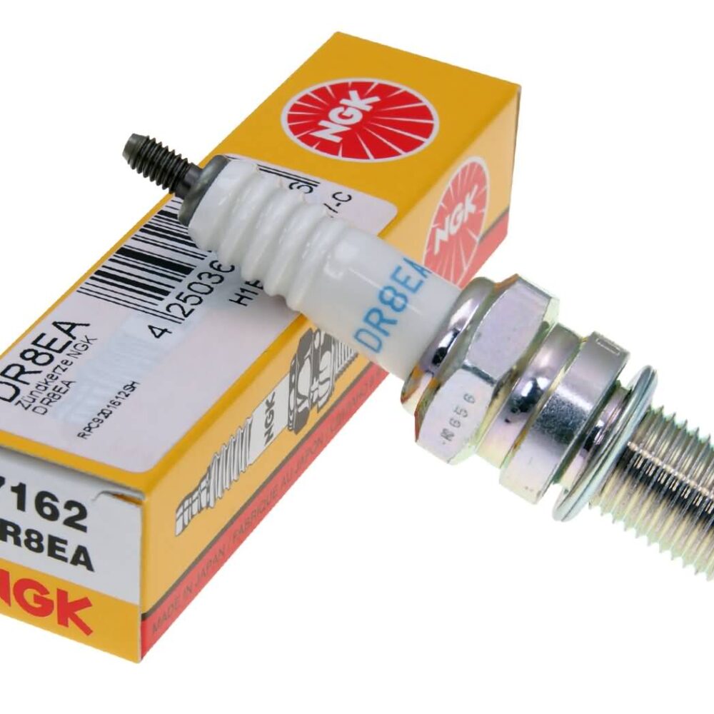 NGK  SVECICA DR8EA