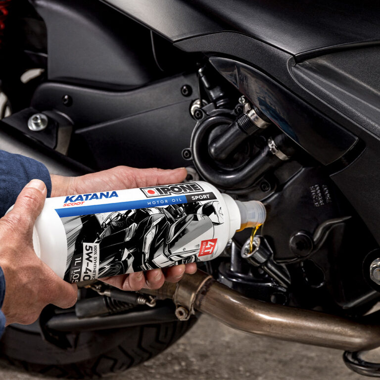 IPONE sintetičko ulje za skutere 4T Katana Scoot 5W40 1L