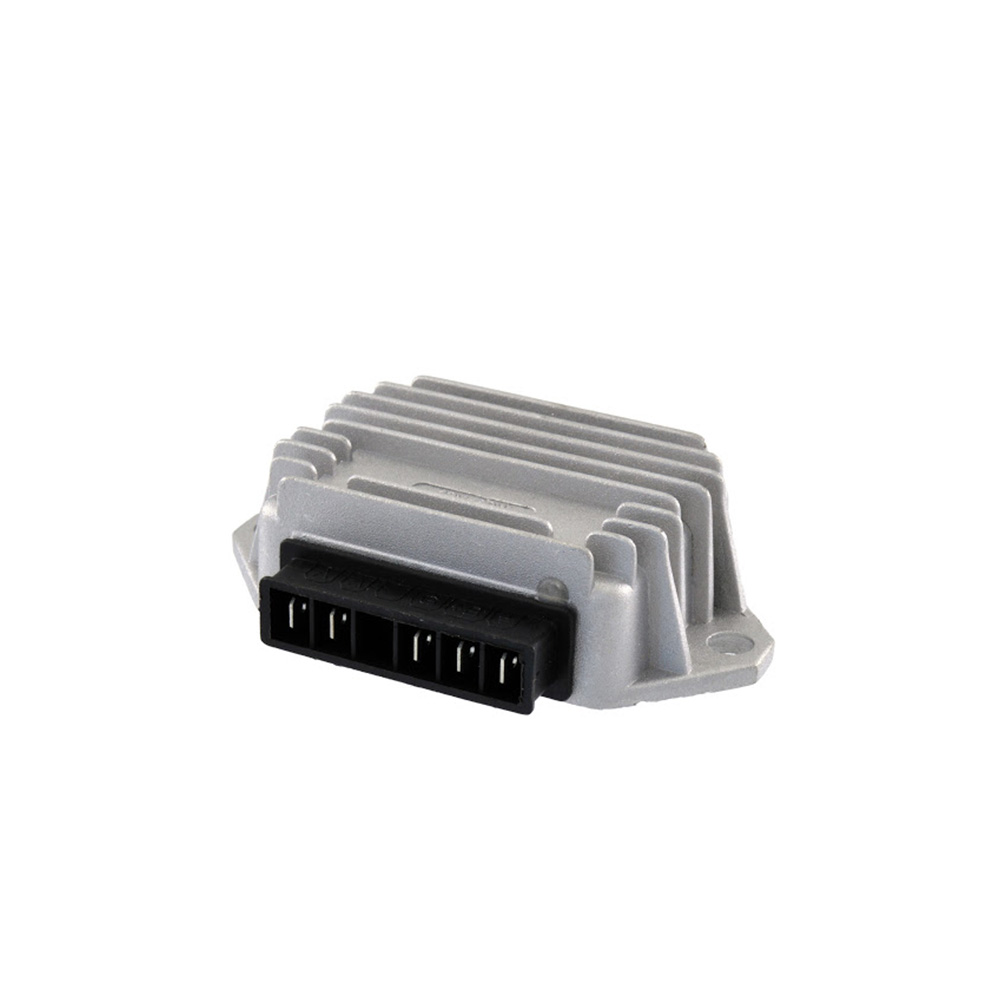 2a3997f8-c004-4718-a9cd-9ff4d2abe586 Regulator napona Piaggio Free (92/98).NRG 50 sa 5 izlaza RMS